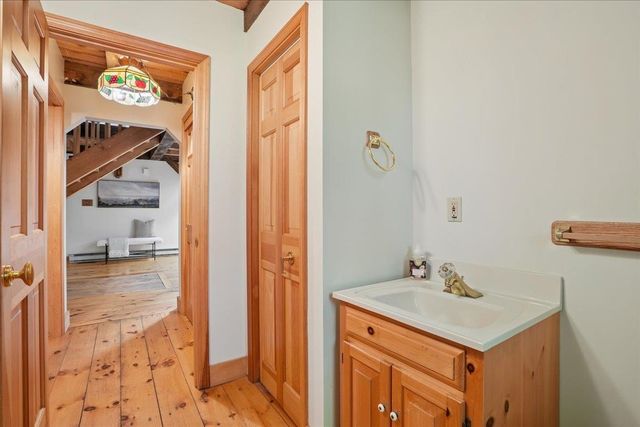 7 Happy Hollow Lane, Kingston, NH 03848