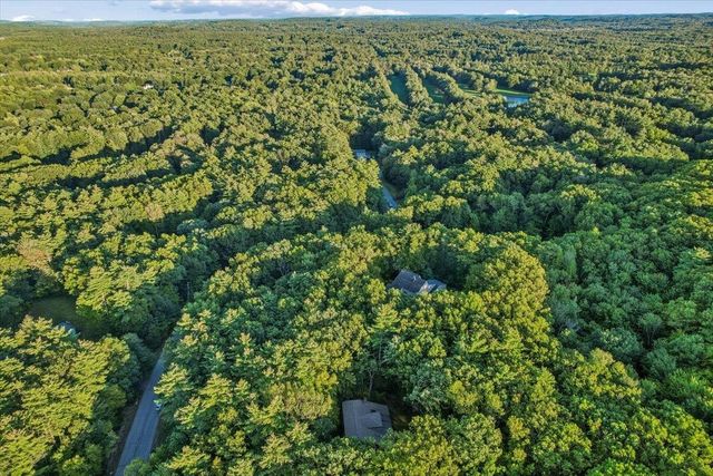 7 Happy Hollow Lane, Kingston, NH 03848