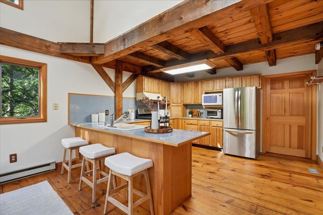 7 Happy Hollow Lane, Kingston, NH 03848