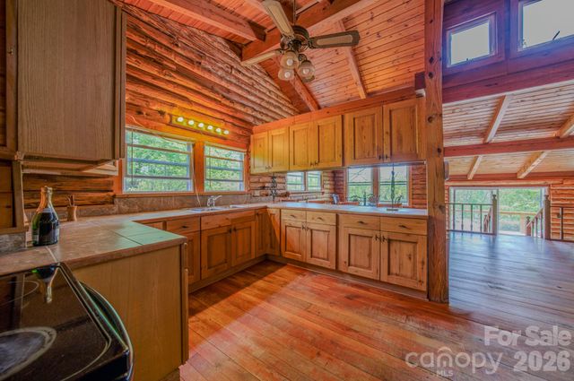 143 Gouge Cemetery Road, Bakersville, NC 28705