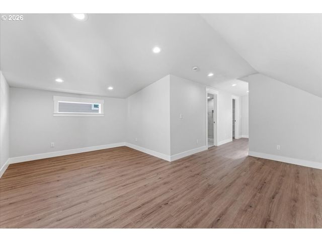 2505 N WINCHELL St, Portland, OR 97217