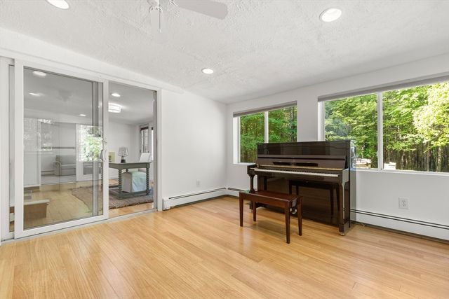 22 Mehaffey Lane, Rowley, MA 01969