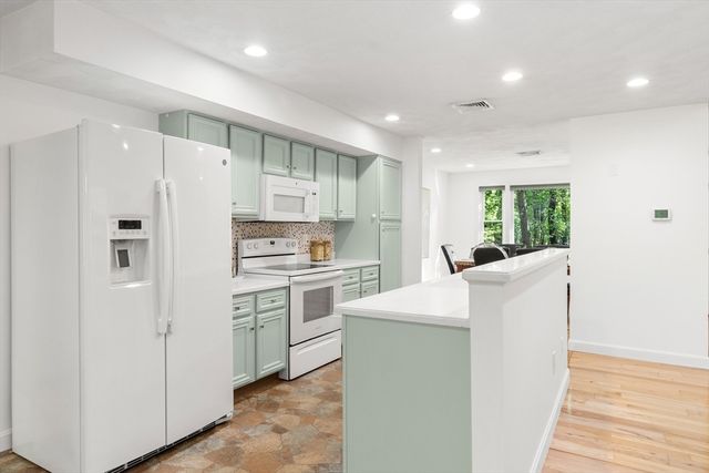 22 Mehaffey Lane, Rowley, MA 01969
