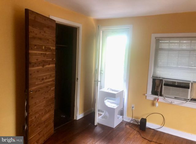 317 FOX ST, Harrisburg, PA 17109