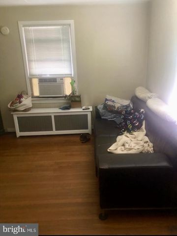 317 FOX ST, Harrisburg, PA 17109
