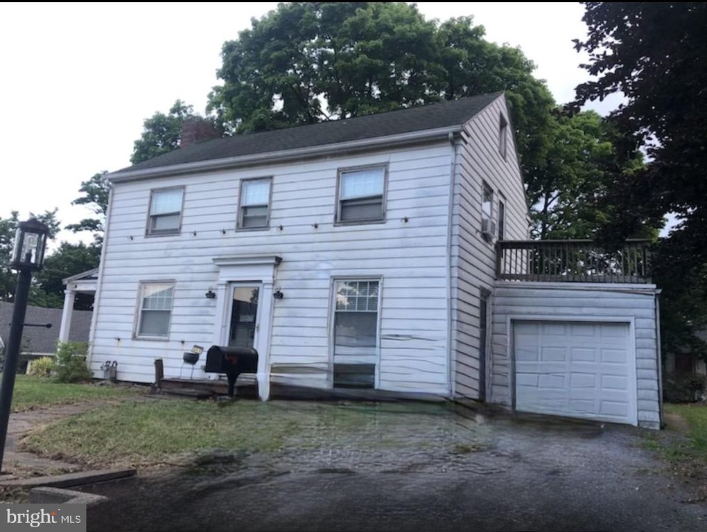 317 FOX ST, Harrisburg, PA 17109