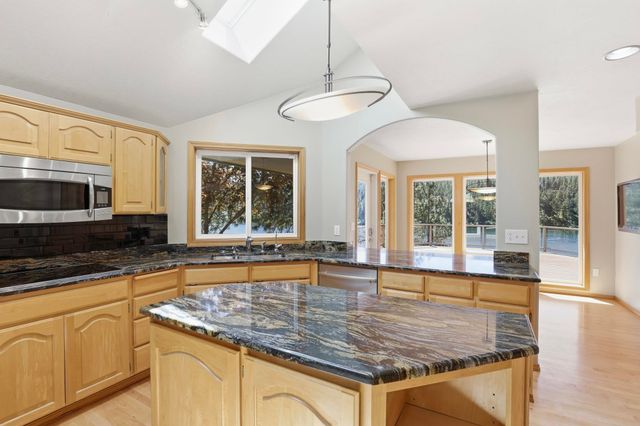 202 E Shore Rd, Nine Mile Falls, WA 99026