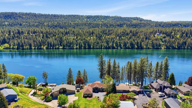 202 E Shore Rd, Nine Mile Falls, WA 99026