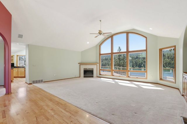 202 E Shore Rd, Nine Mile Falls, WA 99026