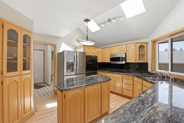 202 E Shore Rd, Nine Mile Falls, WA 99026