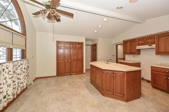 7713 W Terrace DRIVE, Franklin, WI 53132