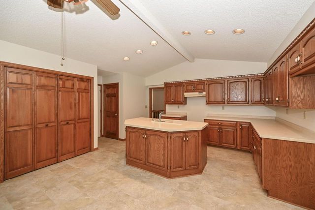 7713 W Terrace DRIVE, Franklin, WI 53132