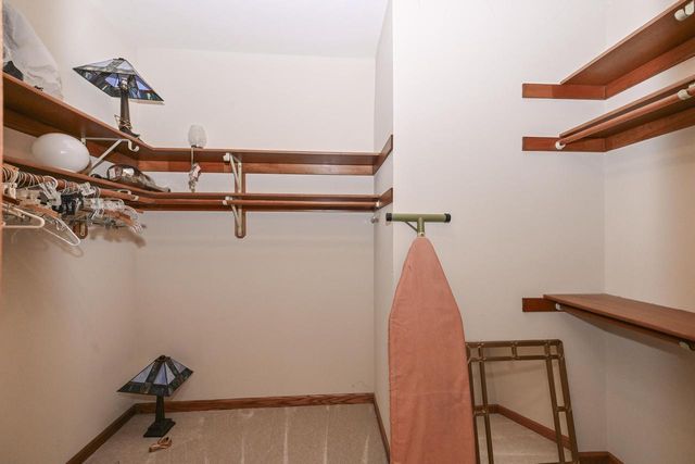 7713 W Terrace DRIVE, Franklin, WI 53132