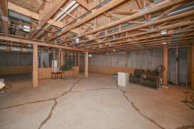 7713 W Terrace DRIVE, Franklin, WI 53132