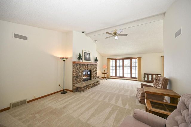 7713 W Terrace DRIVE, Franklin, WI 53132