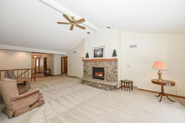 7713 W Terrace DRIVE, Franklin, WI 53132