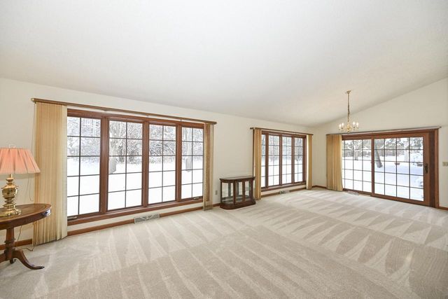 7713 W Terrace DRIVE, Franklin, WI 53132