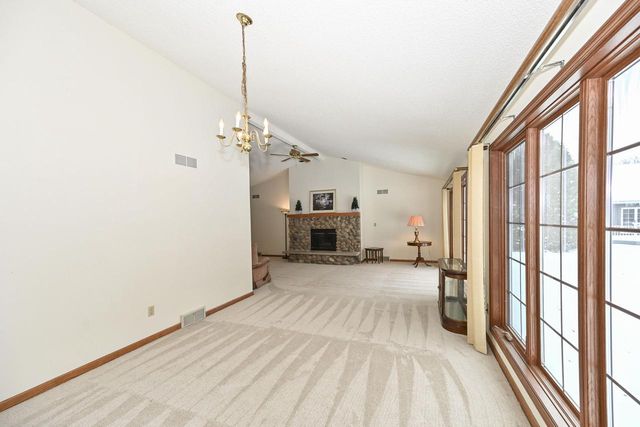 7713 W Terrace DRIVE, Franklin, WI 53132