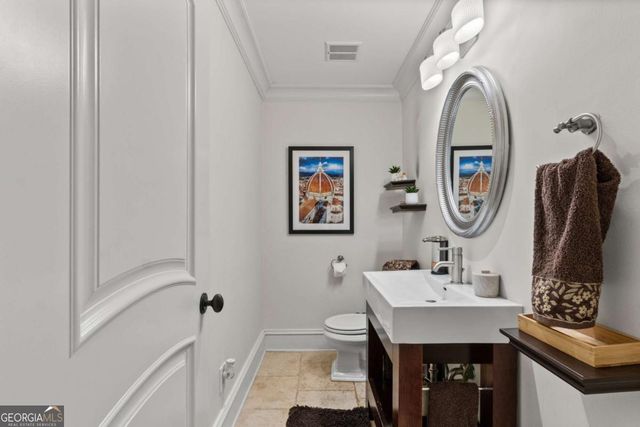 1532 Huntingdon Trail, Atlanta, GA 30350