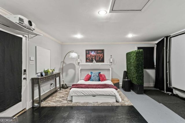 1532 Huntingdon Trail, Atlanta, GA 30350