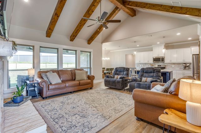 4017 Crick Court, Weatherford, TX 76087
