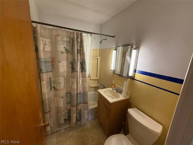 4076 E 187th Street, Cleveland, OH 44122