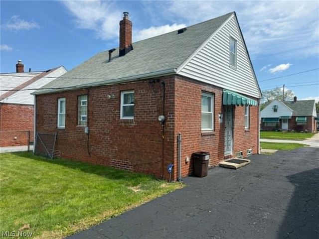4076 E 187th Street, Cleveland, OH 44122