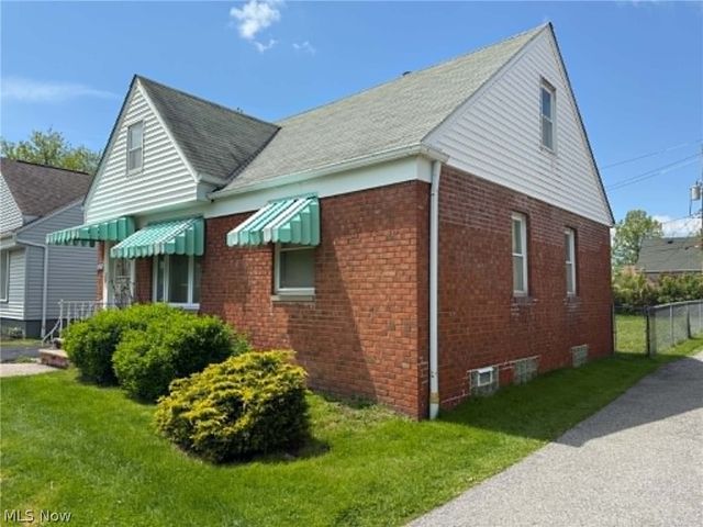 4076 E 187th Street, Cleveland, OH 44122