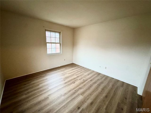 31 S 27th Street D, Belleville, IL 62226