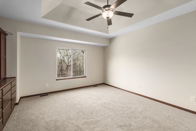 2246 E Tall Tree Cir, Derby, KS 67037