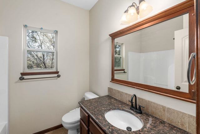 2246 E Tall Tree Cir, Derby, KS 67037