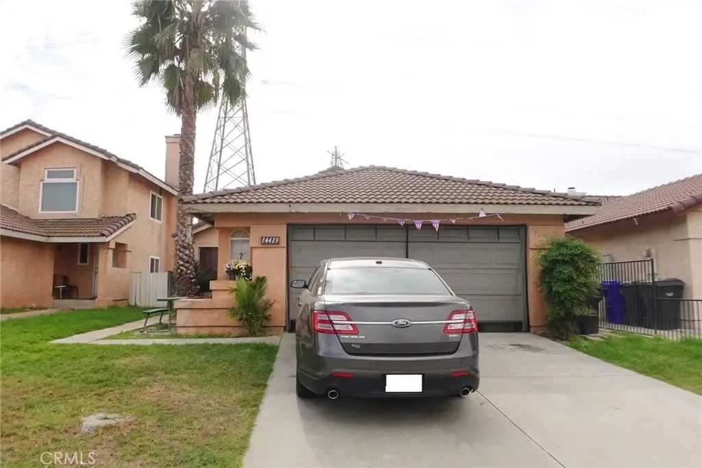 14419 Woodland Drive, Fontana, CA 92337