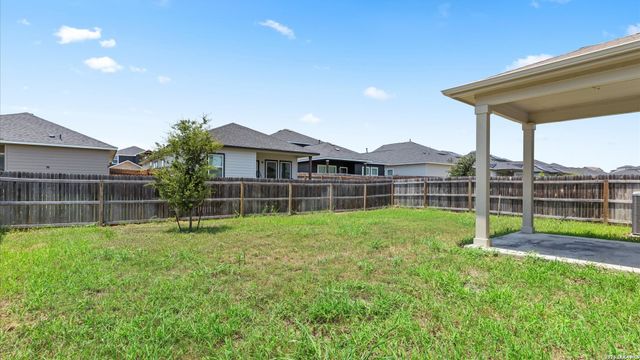 6555 RUNAWAY ROW, Converse, TX 78109
