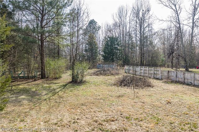 3109 Clear Creek Road, Alma, AR 72921