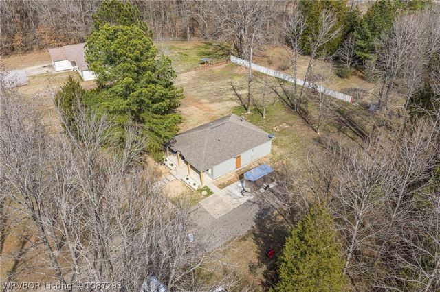 3109 Clear Creek Road, Alma, AR 72921