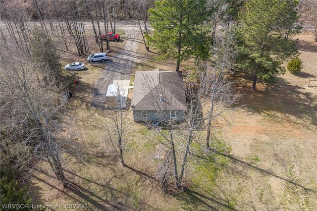 3109 Clear Creek Road, Alma, AR 72921