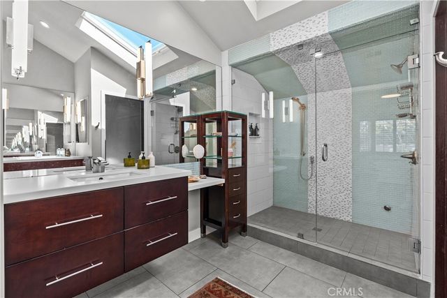2103 Continental, Costa Mesa, CA 92627