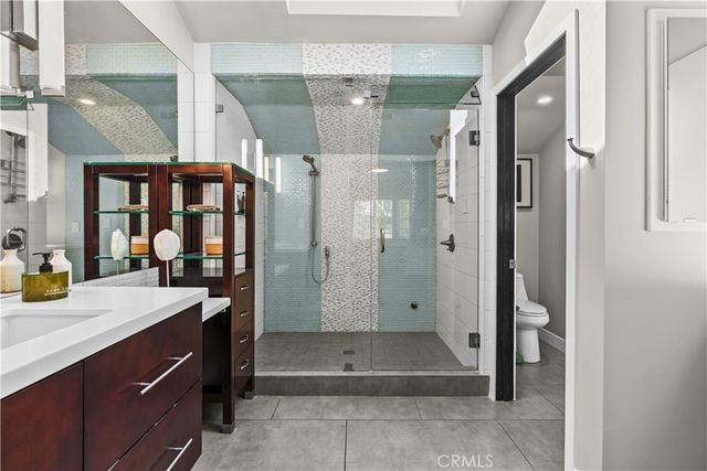 2103 Continental, Costa Mesa, CA 92627