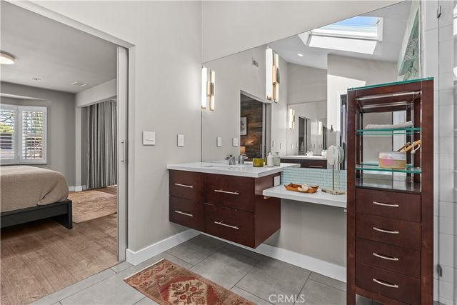 2103 Continental, Costa Mesa, CA 92627