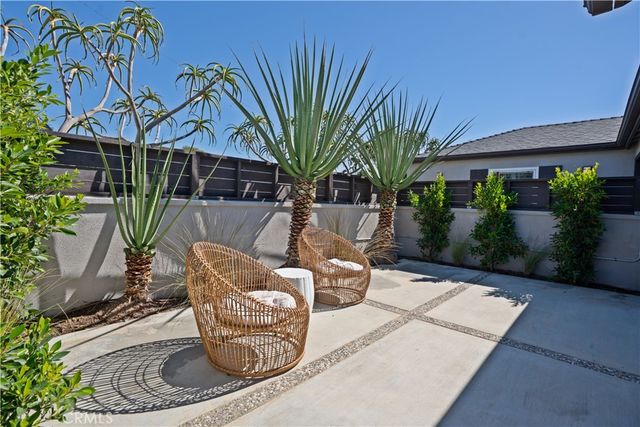 2103 Continental, Costa Mesa, CA 92627