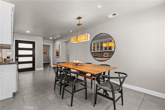 2103 Continental, Costa Mesa, CA 92627