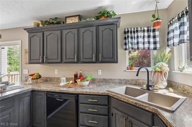 1900 Kirtstone Terrace, Painesville Twp, OH 44077