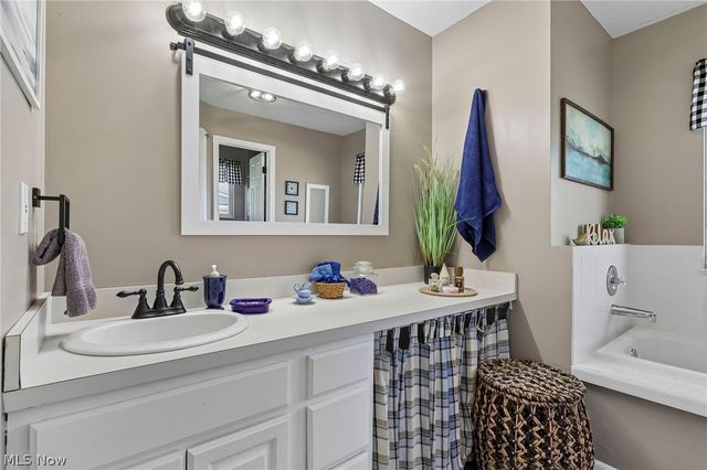 1900 Kirtstone Terrace, Painesville Twp, OH 44077