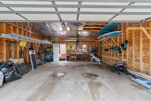 689 Oakdale Avenue, Saint Paul, MN 55107