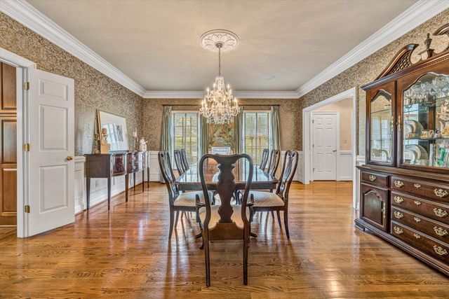 3606 Wellington DR, Roanoke, VA 24014