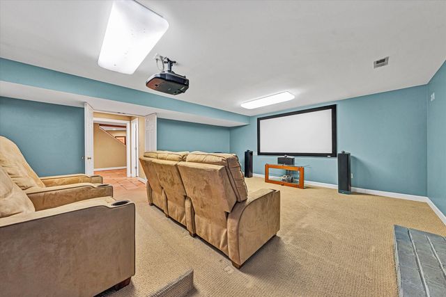 3606 Wellington DR, Roanoke, VA 24014