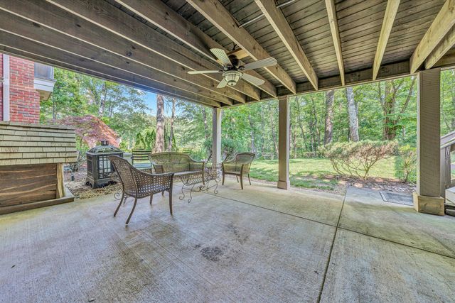 3606 Wellington DR, Roanoke, VA 24014
