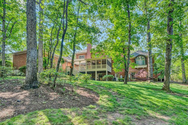 3606 Wellington DR, Roanoke, VA 24014