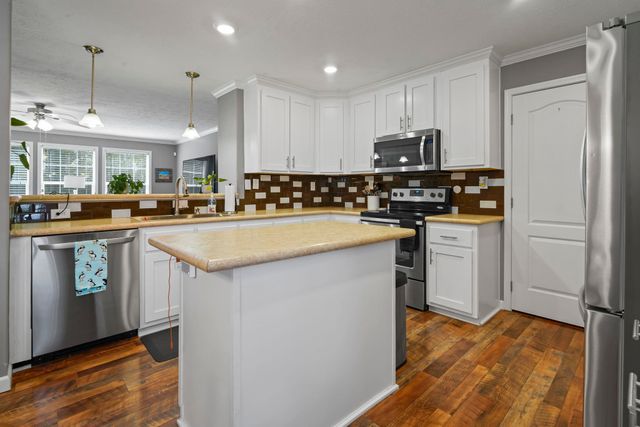 1141 Merrymount Dr., Conway, SC 29526