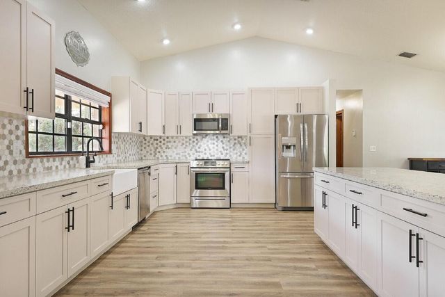 18080 W Sycamore Drive, The Acreage, FL 33470